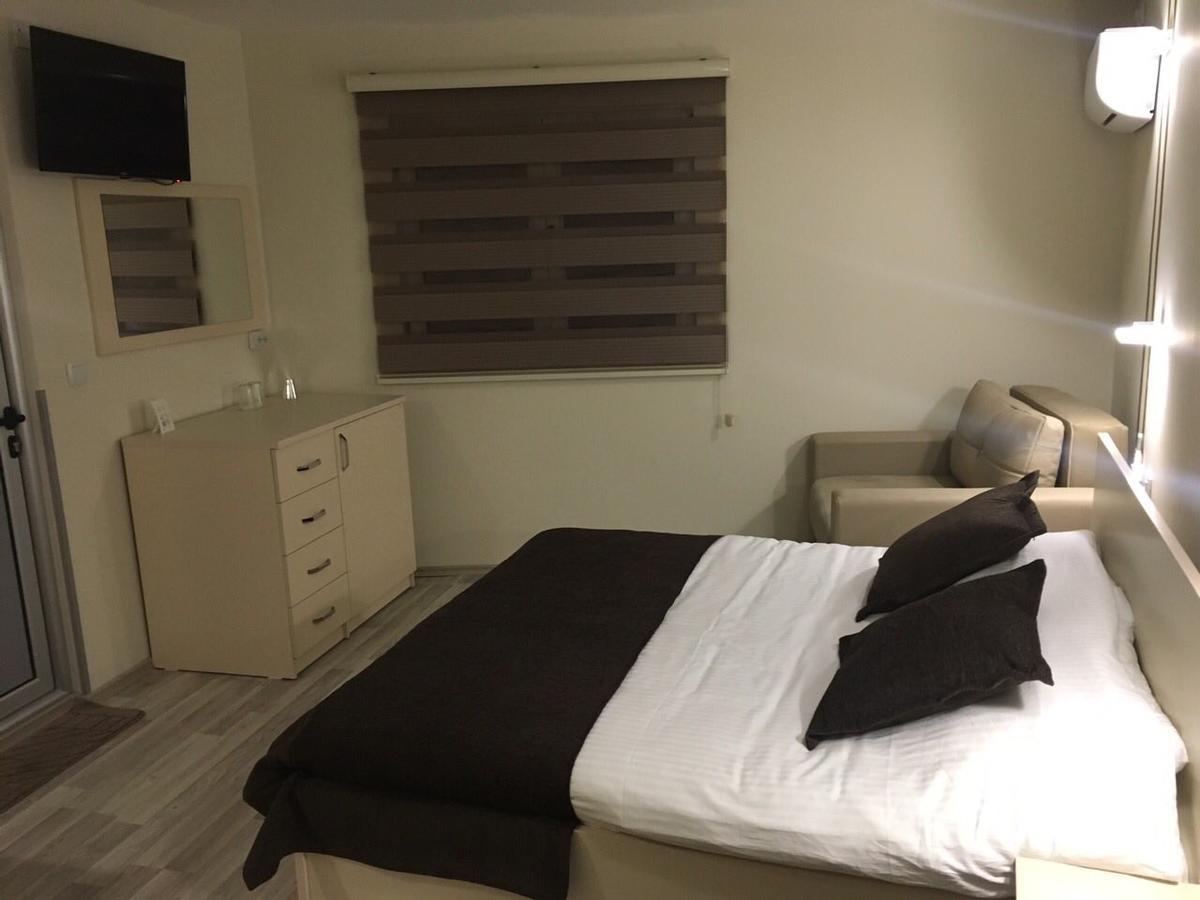 Hotel Restoran Epi Valandovo Ngoại thất bức ảnh