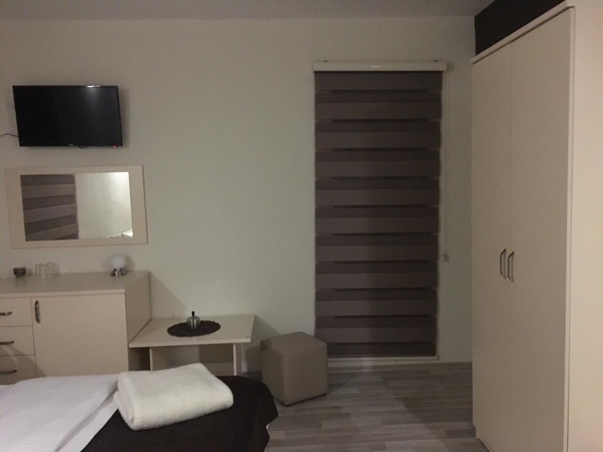 Hotel Restoran Epi Valandovo Ngoại thất bức ảnh